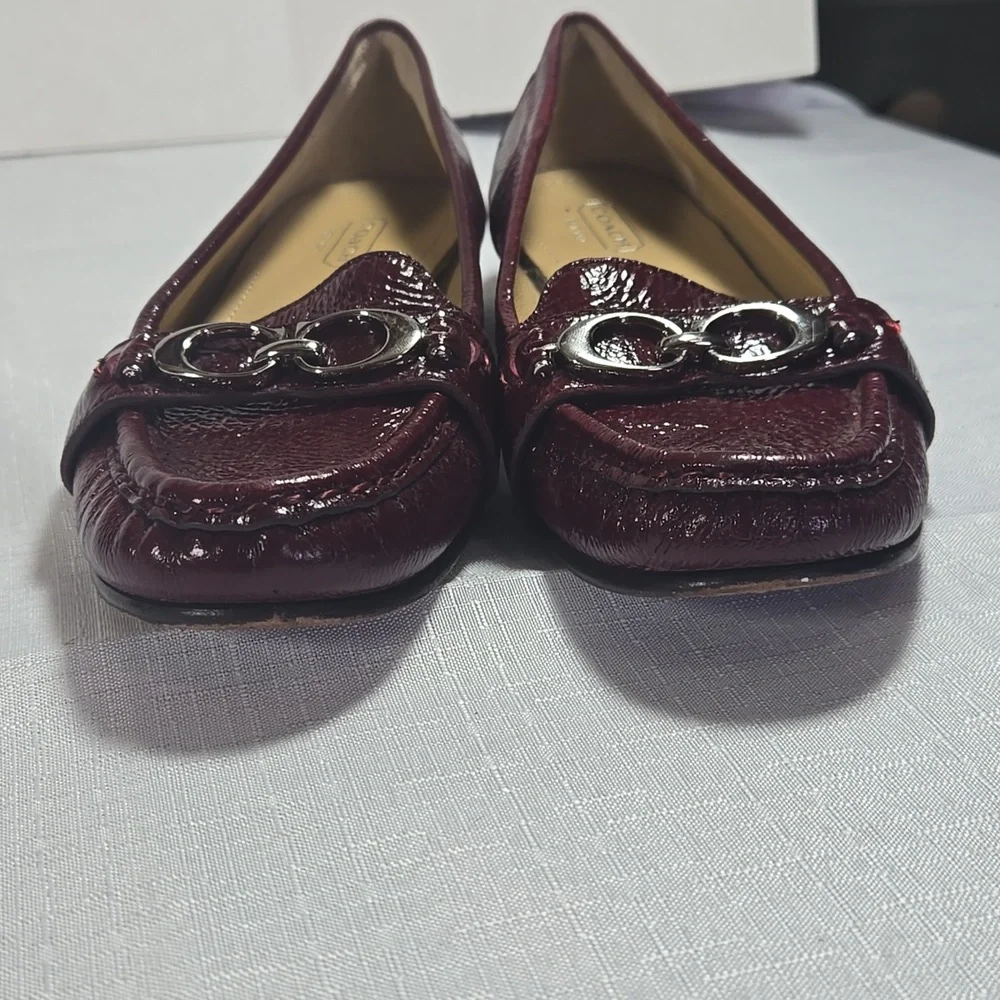 Coach Womens Signature Eloise Burgundy Red  Loafers  Flats 6B